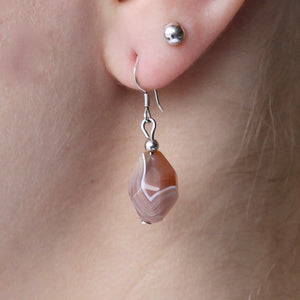 Tawny Agate rock dangling earrings with genuine silver hooks.